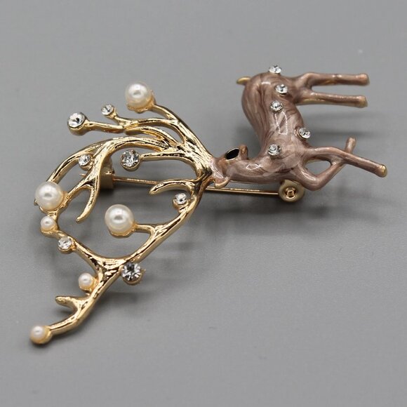 Deer Holidays Christmas pin brooch jewelry fashion pearl pearls elegant new - Picture 10 of 12